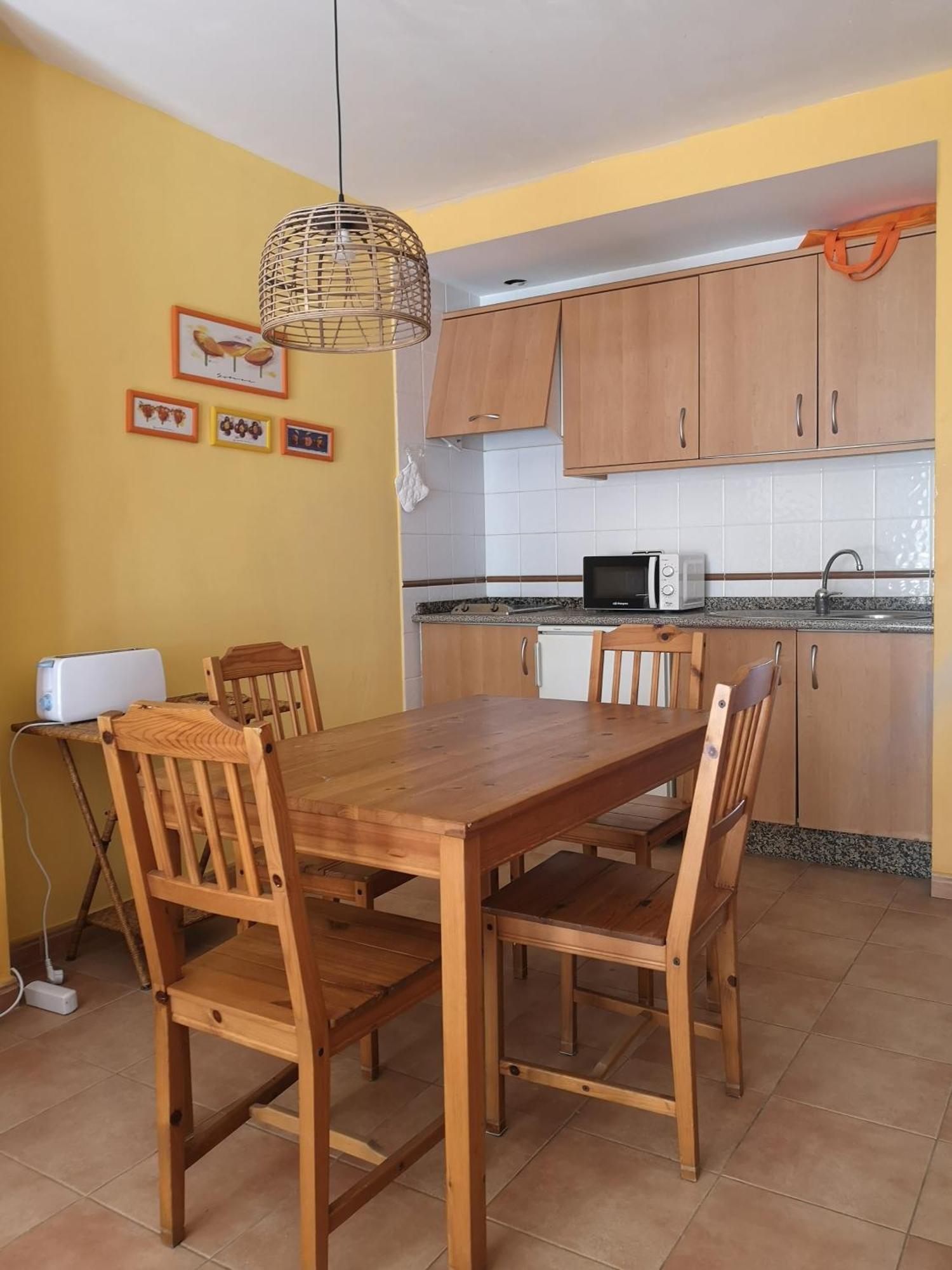 Casa Amarilla Appartement Es Pujols Buitenkant foto